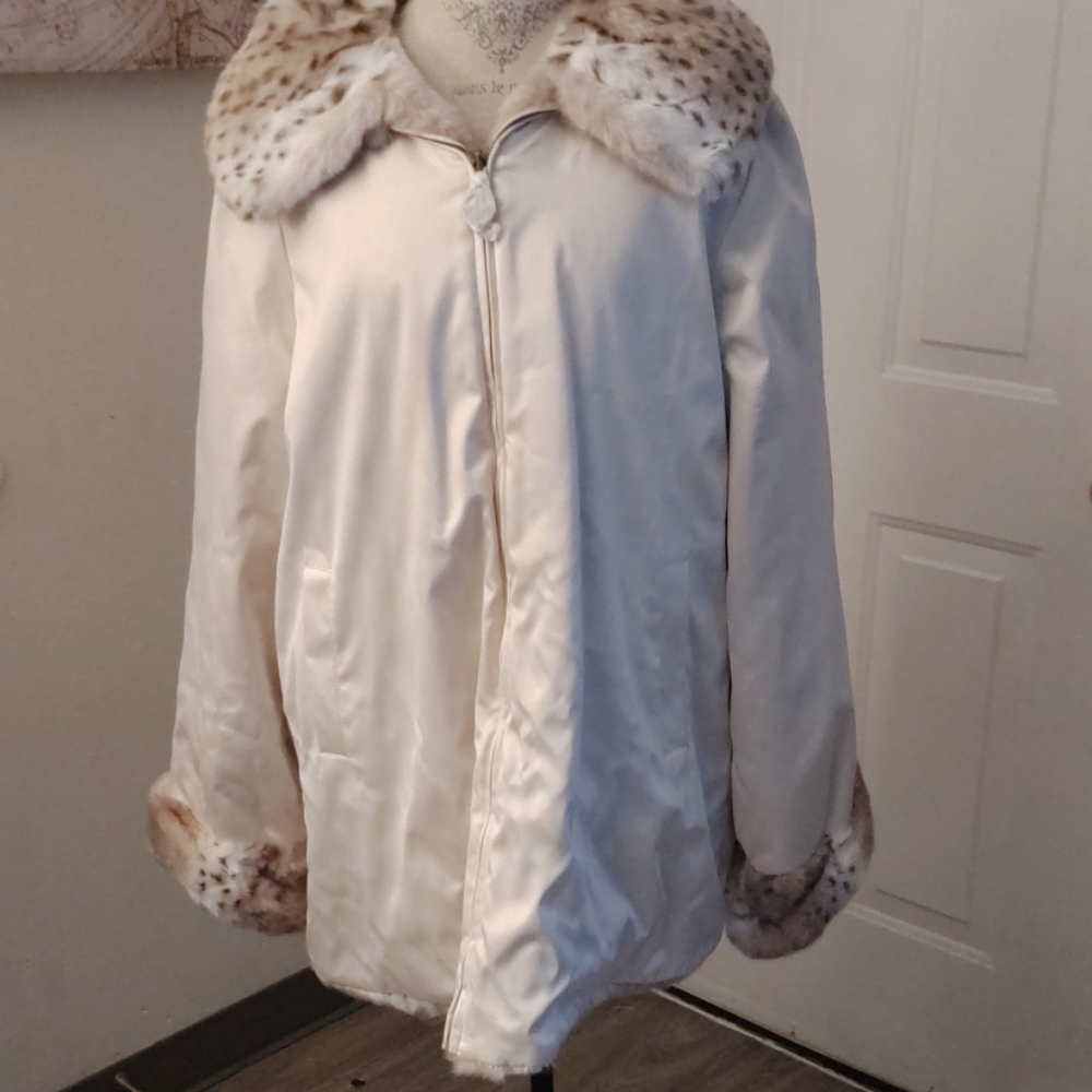 NWT - Washable Satin Reversible Coat